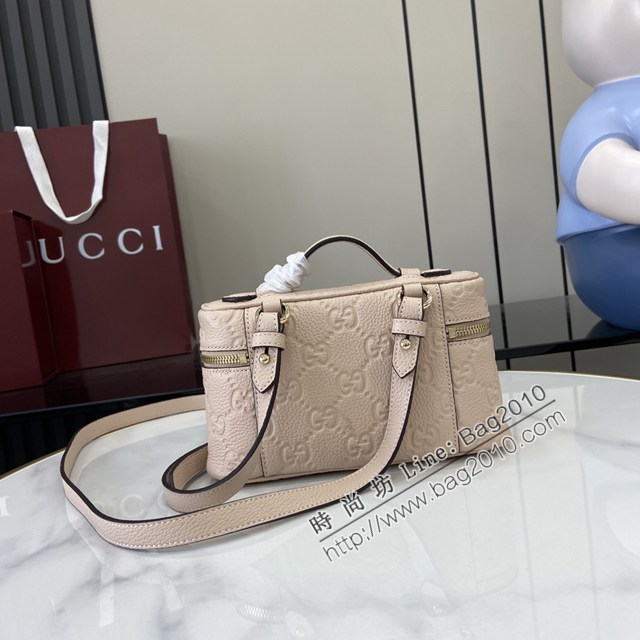 Gucci專櫃古馳最新款Emblem系列超迷你手袋手提化妝包 jh2846型號：815949